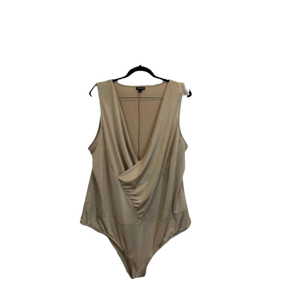 Torrid Size‎ 4 4X Champagne Studio Knit Surplice Bodysuit